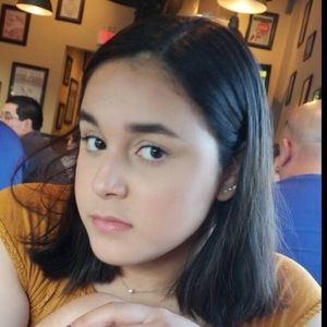 Meet your Posher, Clarissa